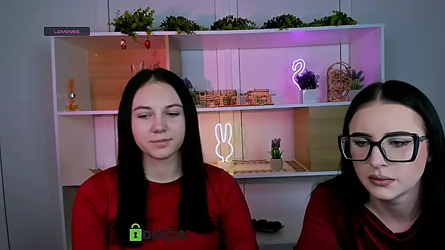 alia_skay's cam snapshot