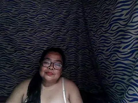 cris_tita's cam snapshot