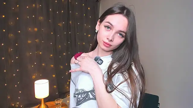 YvonneRobes's cam snapshot