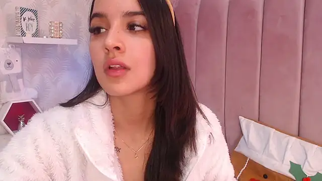 LeenaBrown's cam snapshot