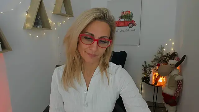 MuseOfStage's cam snapshot