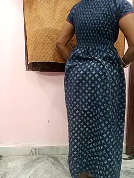 kruthika-telugu's cam snapshot