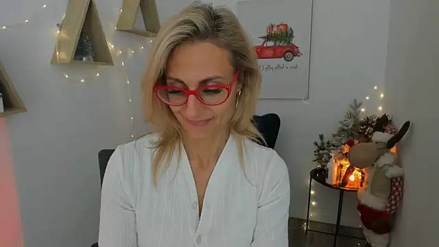 MuseOfStage's cam snapshot