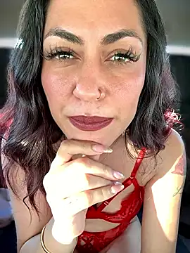 YourQueen18's cam snapshot