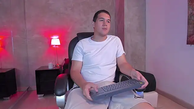 Tadeo_Vega's cam snapshot