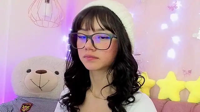 april_bennett's cam snapshot