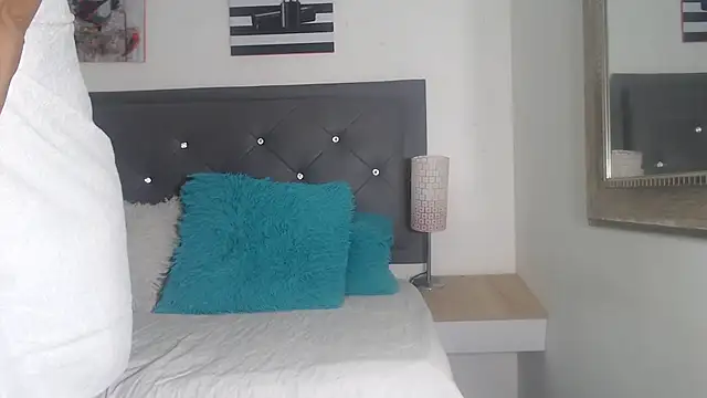 eva__notty_'s cam snapshot