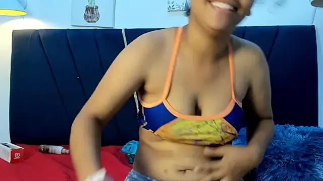 naomi_x0's cam snapshot