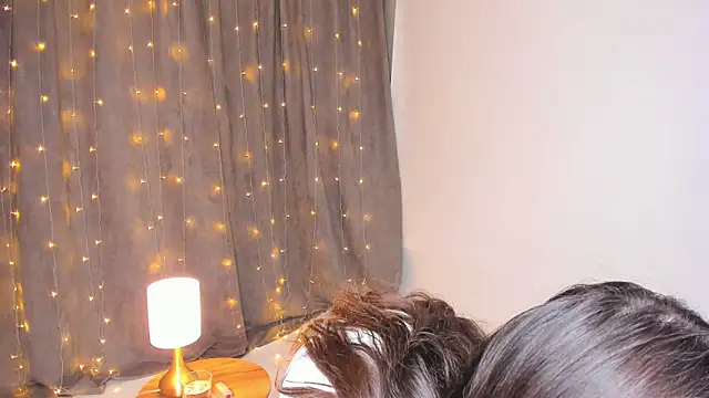 YvonneRobes's cam snapshot