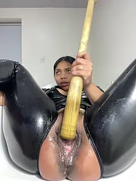 _touchme's cam snapshot