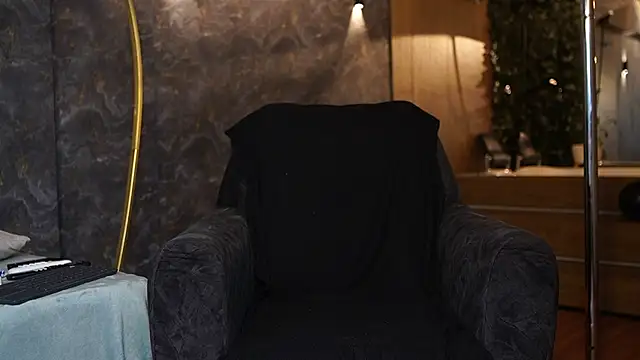 Ariaa_Isabell live sex cam