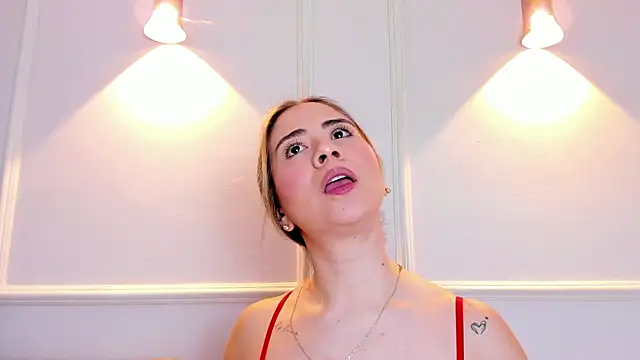 Lia_walton's cam snapshot