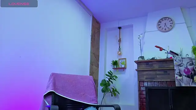 dulce_celeste15's cam snapshot