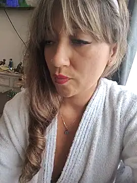 tata_sanz_'s cam snapshot