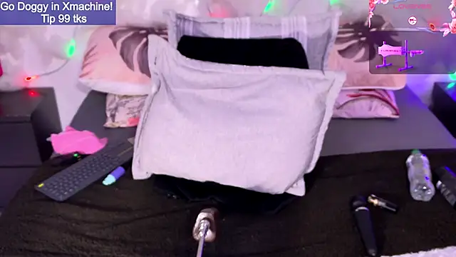 emmajohnss's cam snapshot