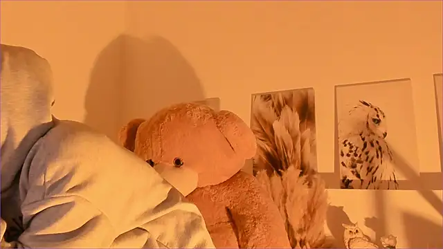 AuroraWrenfield's cam snapshot