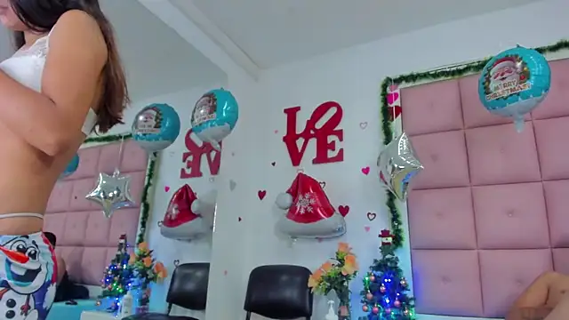 Aliss_Aron's cam snapshot