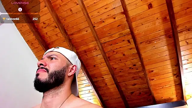 Tom_Bailey's cam snapshot