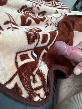 Crevette311's cam snapshot