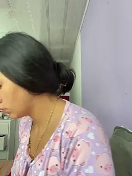 Marianahb-e's cam snapshot