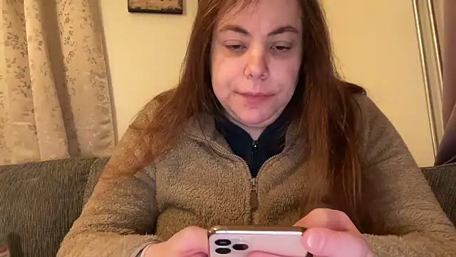 cumwithmee3 live sex cam