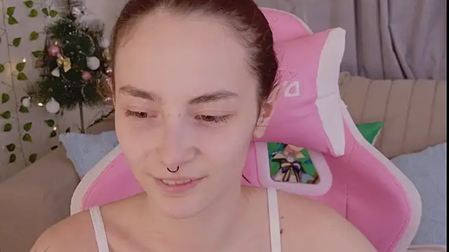 Chris_enigma's cam snapshot