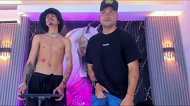 handsome_boys22's cam snapshot