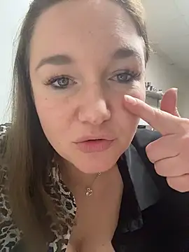 VaryaRose's cam snapshot