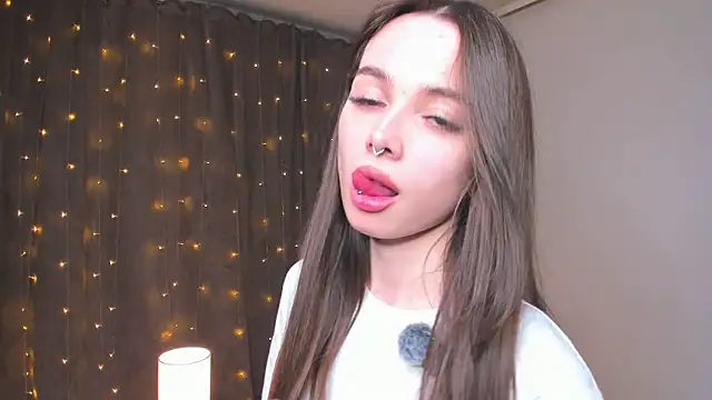 YvonneRobes's cam snapshot