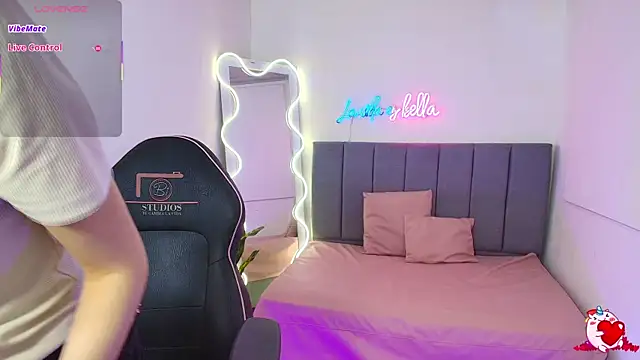 LEAH_TAY's cam snapshot