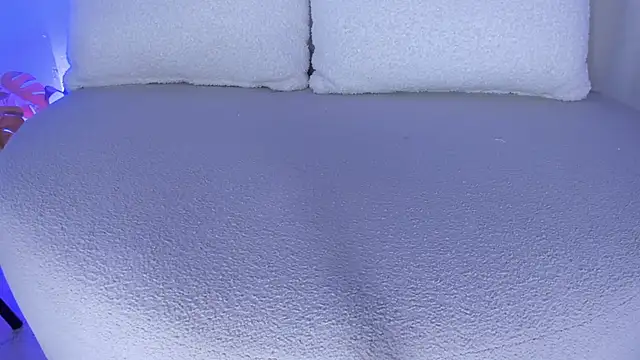 cutte_hanna18 live sex cam