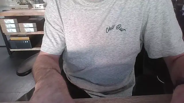 Michealtje85 live sex cam