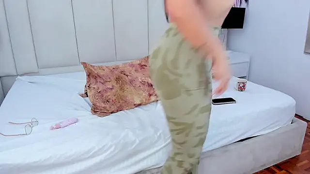 Perla_Sea_'s cam snapshot