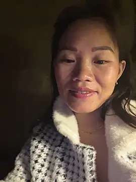 Saomai25 live sex cam