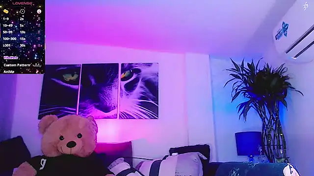 Sophiesweet5 live sex cam