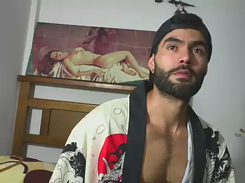 hideonbush051's cam snapshot