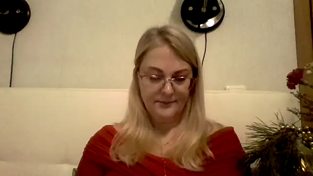 Emilia787's cam snapshot