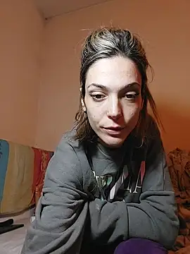 SheTheDeeevil's cam snapshot