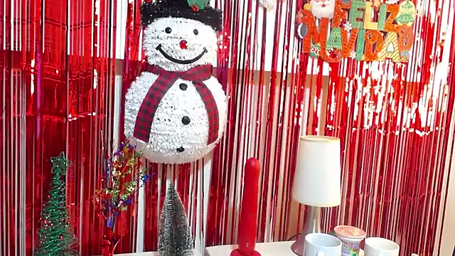 Miss_ellien's cam snapshot