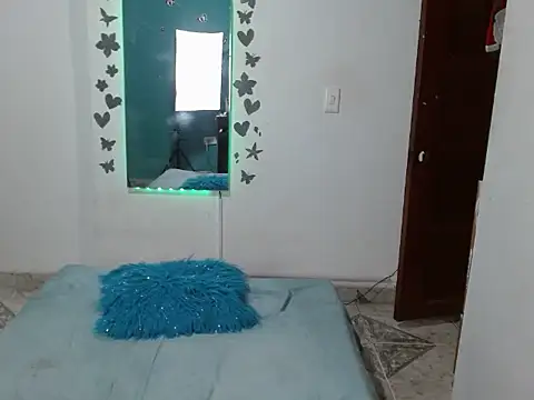 Andreaebony's cam snapshot