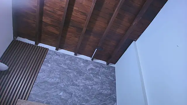 kitty__rouse_'s cam snapshot