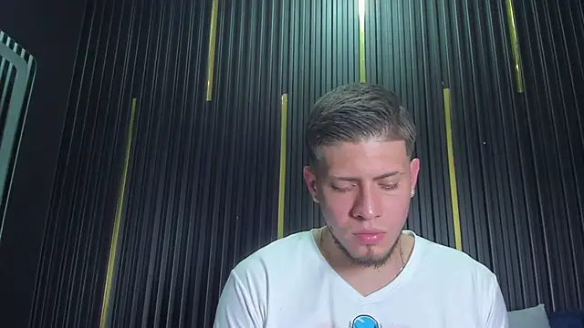 SebastianMaximoff live sex cam