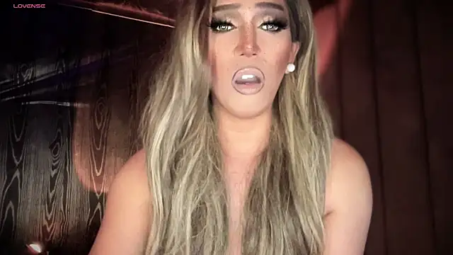 Lo_la_69 live sex cam