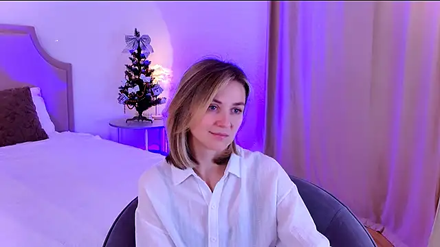 EmeraldGlow's cam snapshot