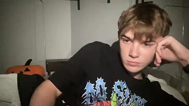 Milk_Guy live sex cam