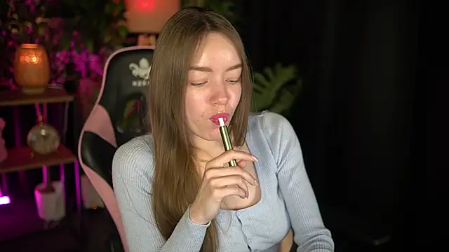 Velouraa's cam snapshot