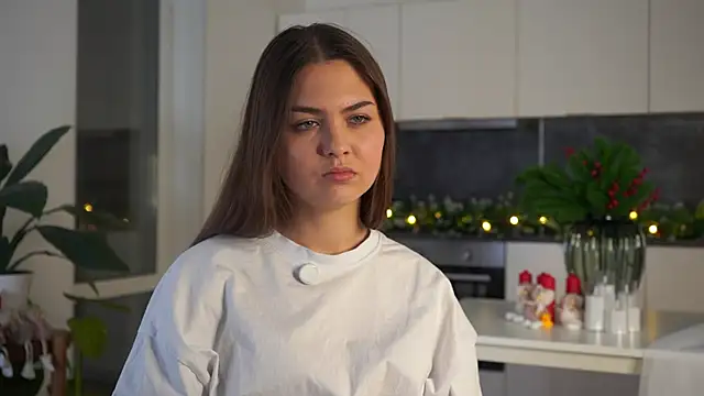 LatonyaButac's cam snapshot