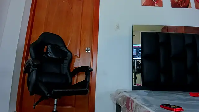 ValeryTs1 live sex cam