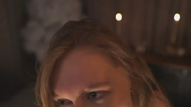 HollyOuk's cam snapshot