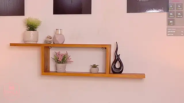 nairagold_'s cam snapshot